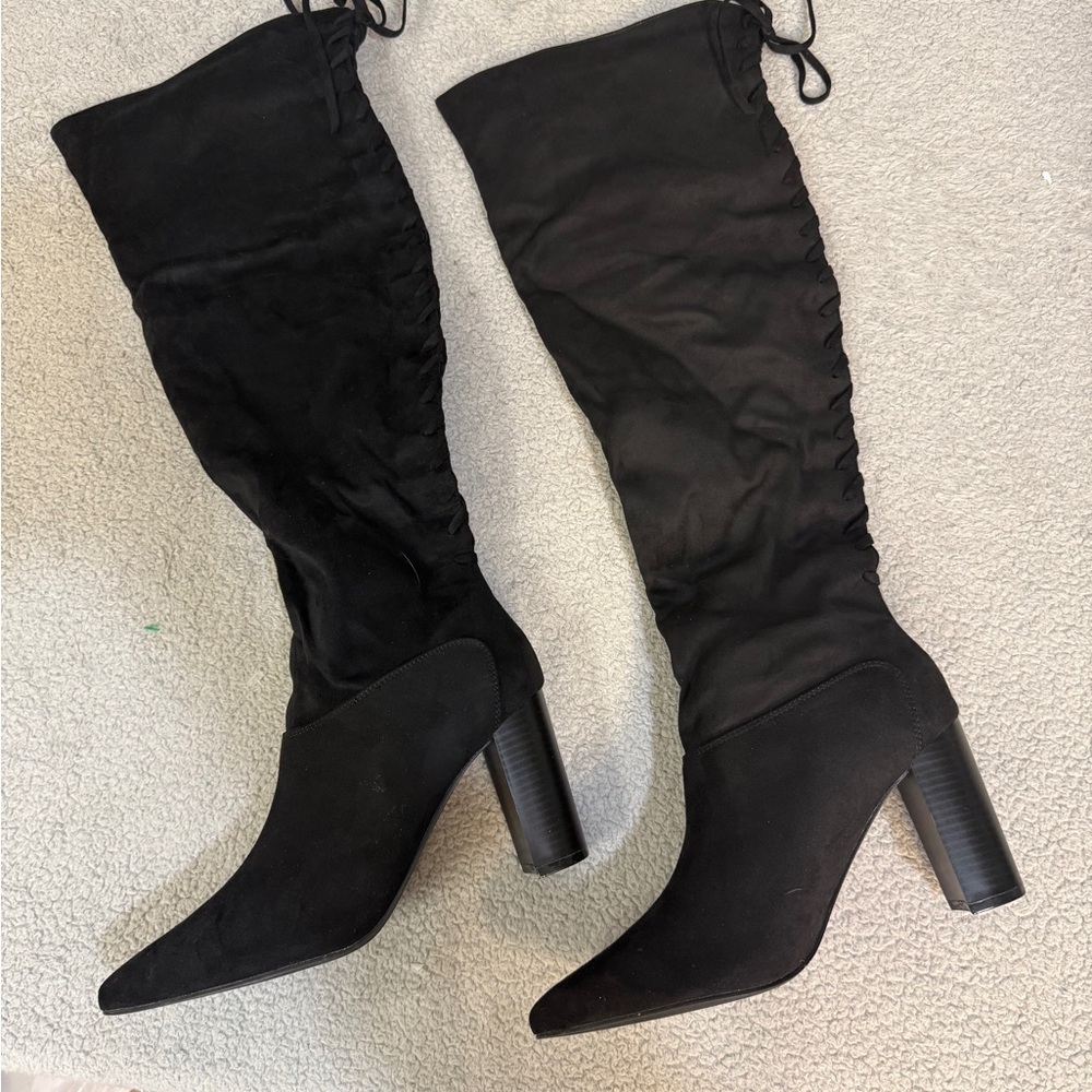 Elegant Black Knee-High Boots Size 9.5 Faux Suede detail lace up New